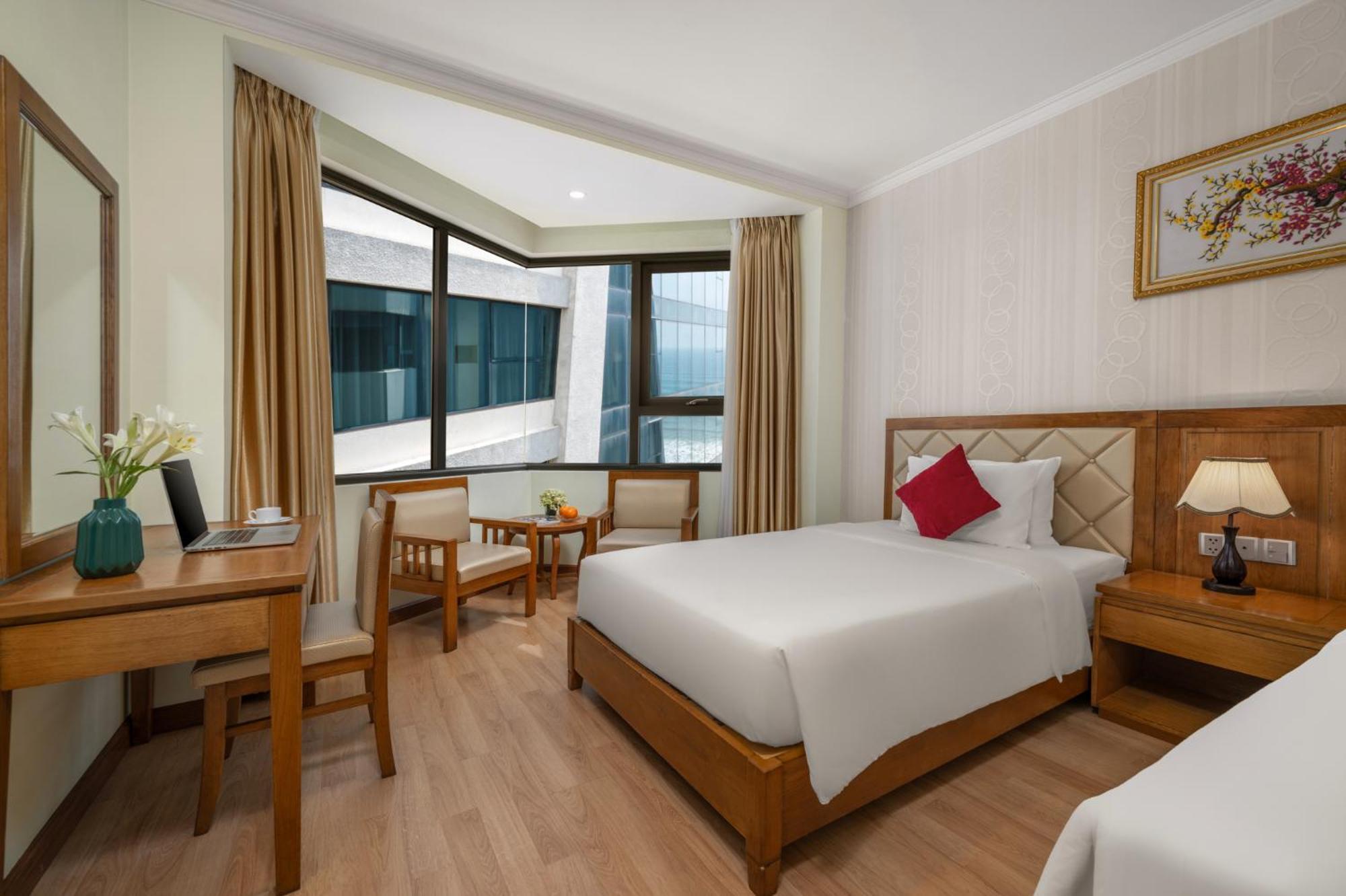 Serene Beach Hotel Danang Exterior foto